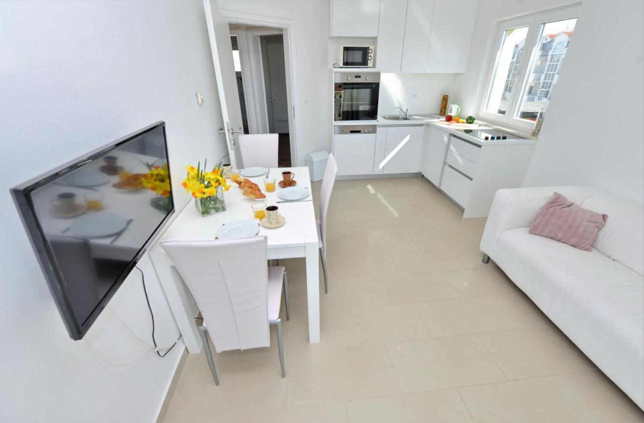 Apartments Verita باكوشتاني المظهر الخارجي الصورة